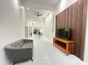 Jk Home 12Pax 500Mbps 10Beds 4BathR 2Carparks